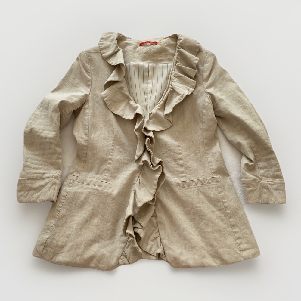 Alice + Olivia Tan Linen Flowing Ruffle Coastal Luxury Blazer  Hook & Eye Small‎